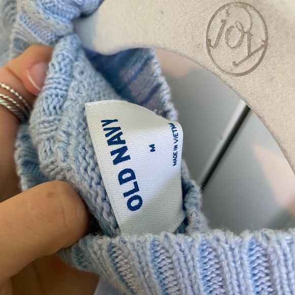 Cozy turtleneck. - Picture 2 of 3